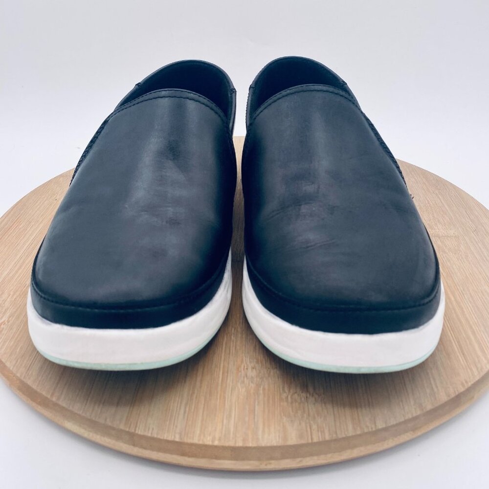 KURU Black and White Slip-On Athletic Shoes - Picture 3 of 11